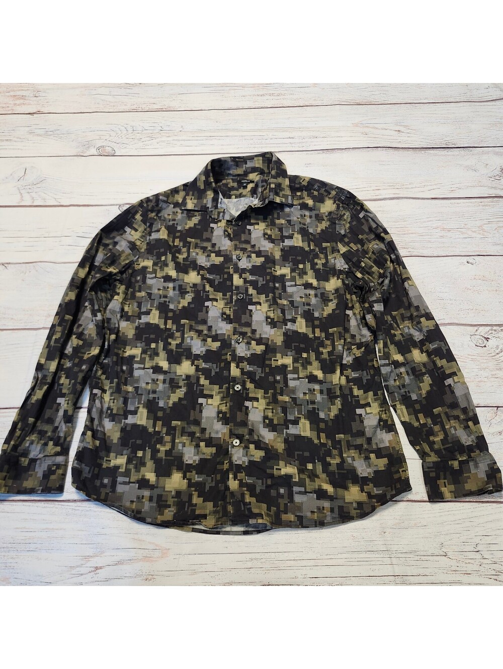 Express Slim Fit Men's Digital Camouflage Button-Up Shirt Size L